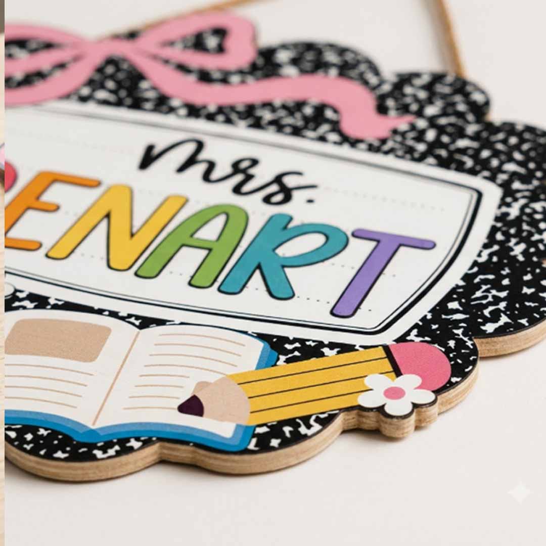Personalized Teacher Name Wooden Sign Door Hanger Adorable Welcome Back Class With Bow Wooden Classroom Decor, Back to School Sign