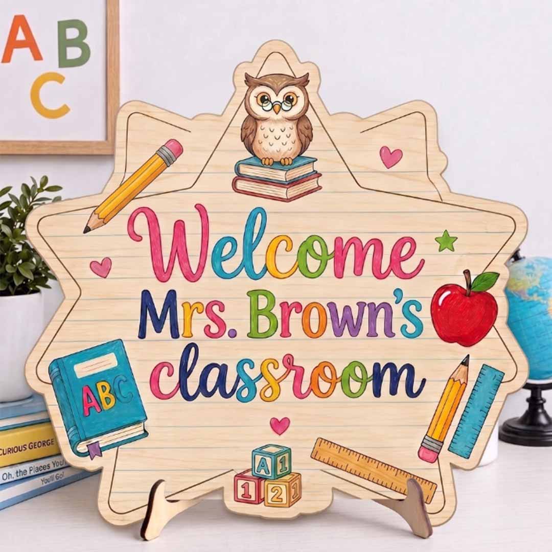 Personalized Teacher Name Wooden Sign Door Hanger Welcome Classroom Star Wooden Classroom Decor, Back to School Sign