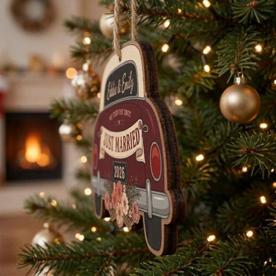 Just Married Wedding Car Newlywed Keepsake Personalized Custom Name Date First Wedding 1-Layer Wooden Christmas Ornament for Newlyweds
