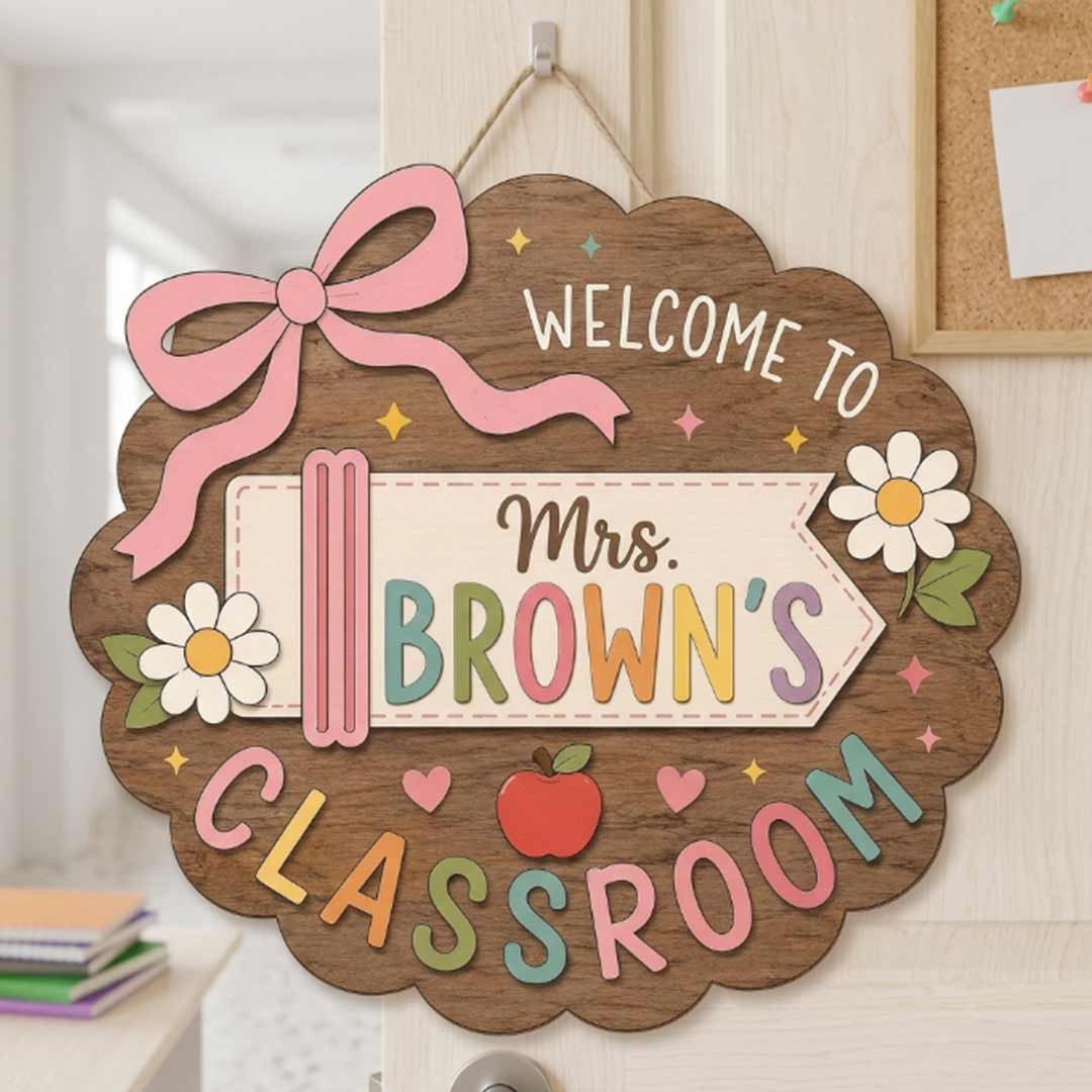 Personalized Teacher Name Wooden Sign Door Hanger Adorable Welcome Classroom Wooden Classroom Decor, Back to School Sign