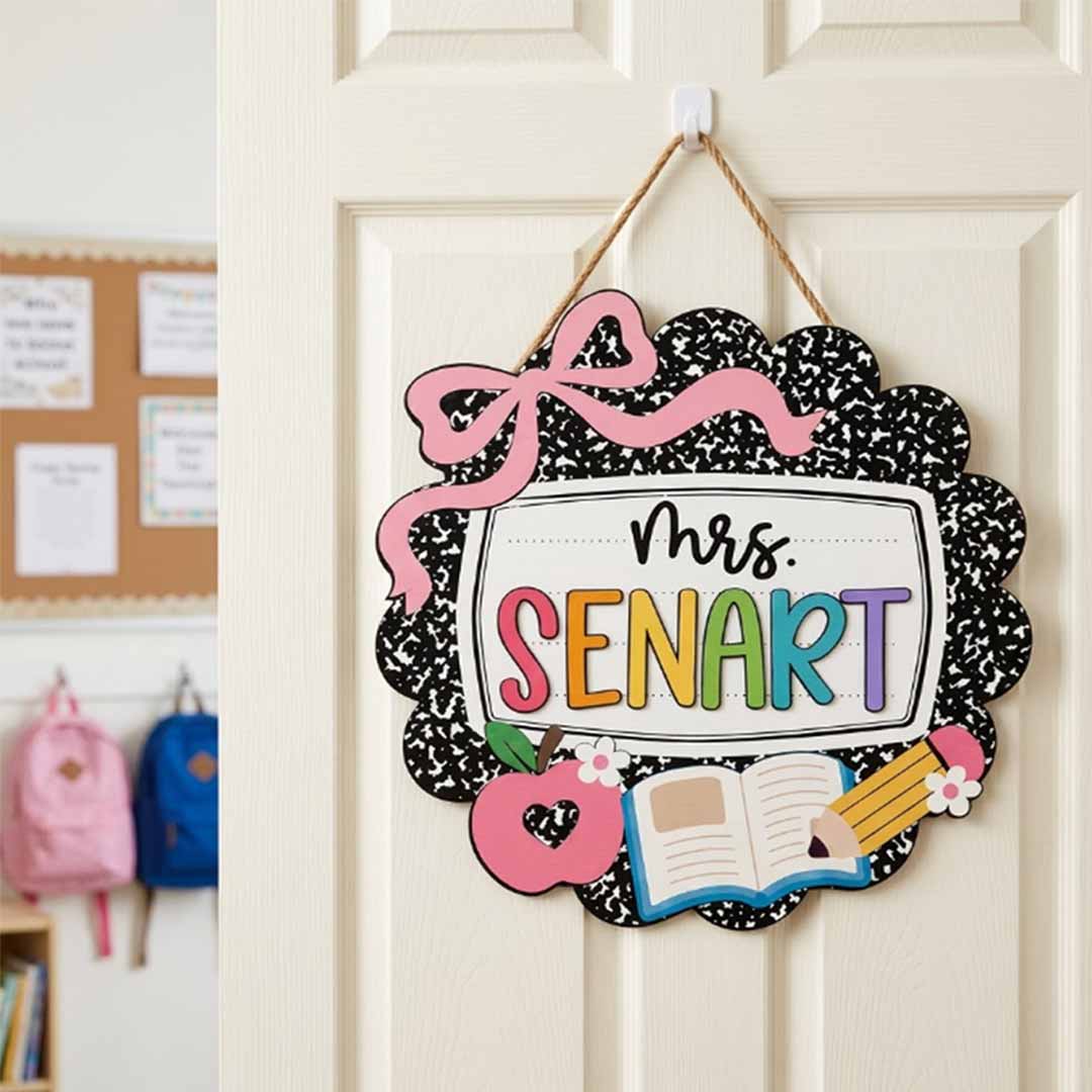 Personalized Teacher Name Wooden Sign Door Hanger Adorable Welcome Back Class With Bow Wooden Classroom Decor, Back to School Sign