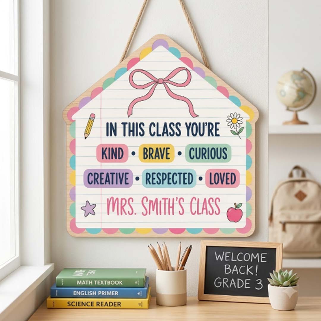 Personalized Teacher Name Wooden Sign Door Hanger Adorable Floral Welcome Class Sign Wooden Classroom Decor, Back to School Sign