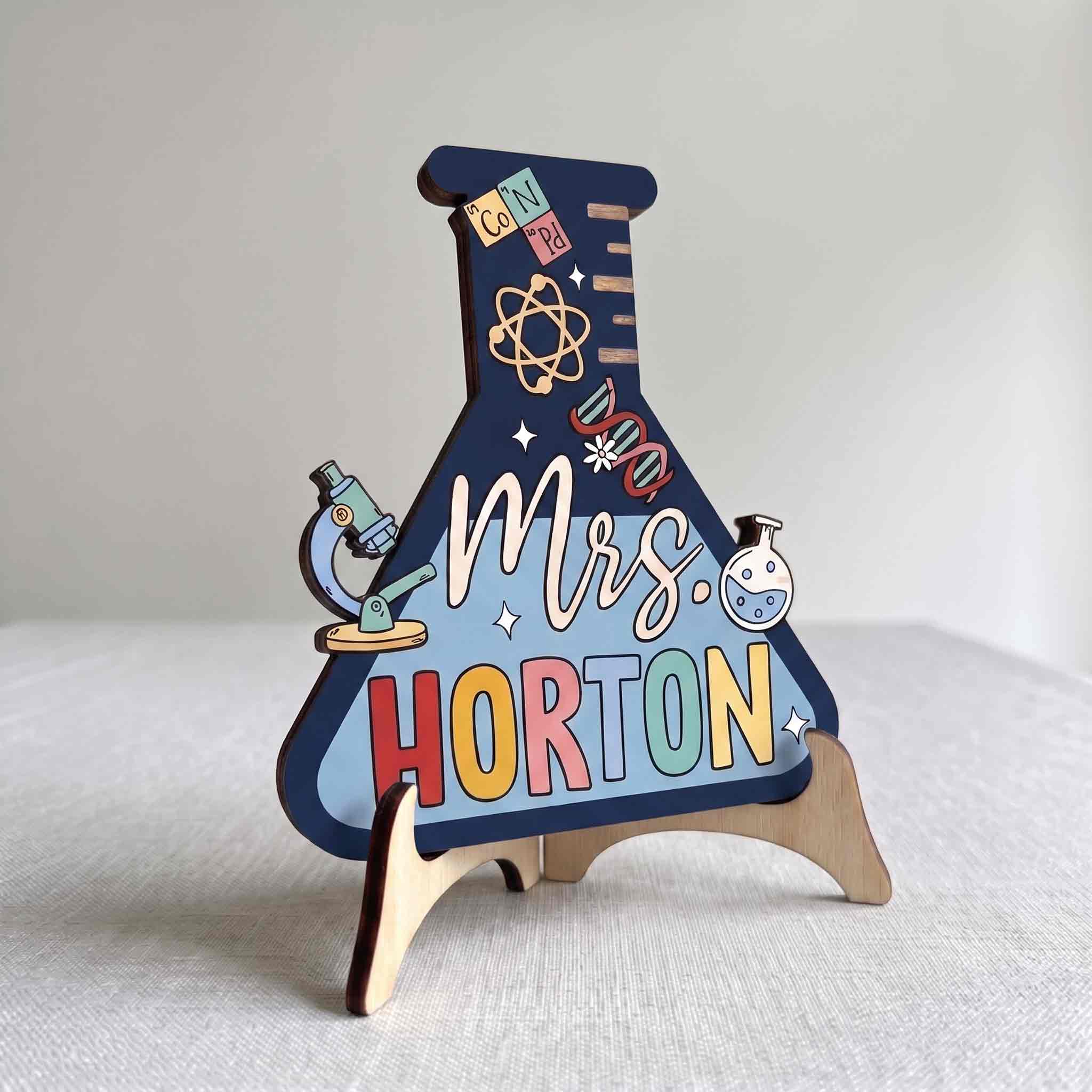 Personalized Chemistry Teacher Wooden School Sign, Custom Science Classroom Door Hanger, Teacher Name Classroom Decor