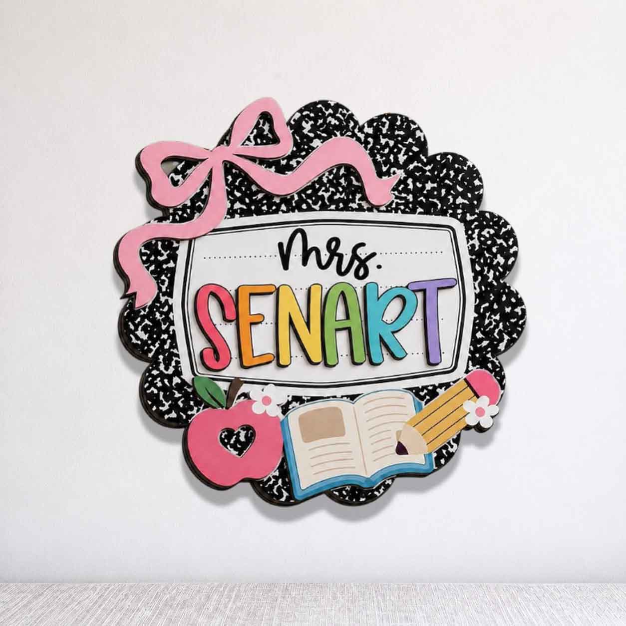 Personalized Teacher Name Wooden Sign Door Hanger Adorable Welcome Back Class With Bow Wooden Classroom Decor, Back to School Sign